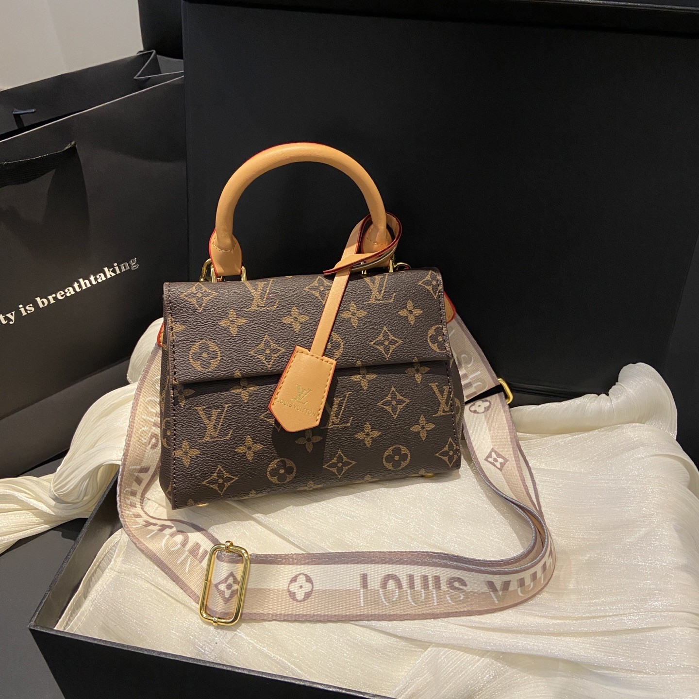 Louis Vuitton Presbyopia Crossbody Shoulder Handbag