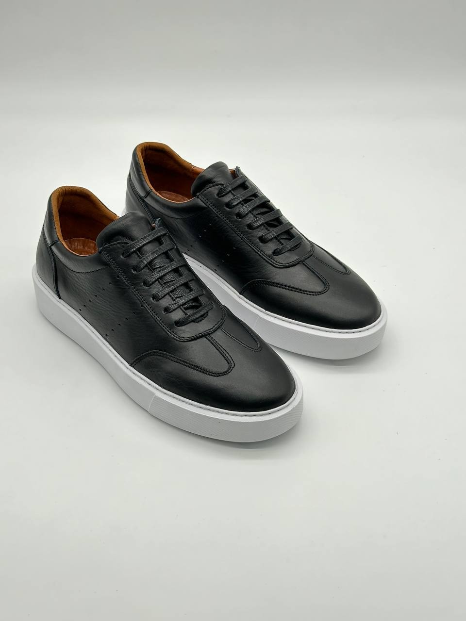 Sneakers Basses en Cuir Véritable
