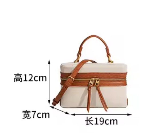 Small bag-wine red