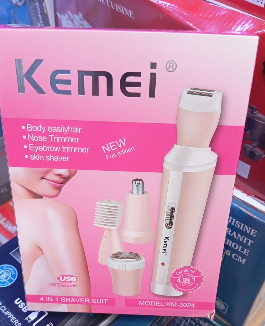 ماكينة الحلاقة للنساء KM-3024  جهاز إزالة الشعر Kemei 4 في 1 متعدد الاستخدامات