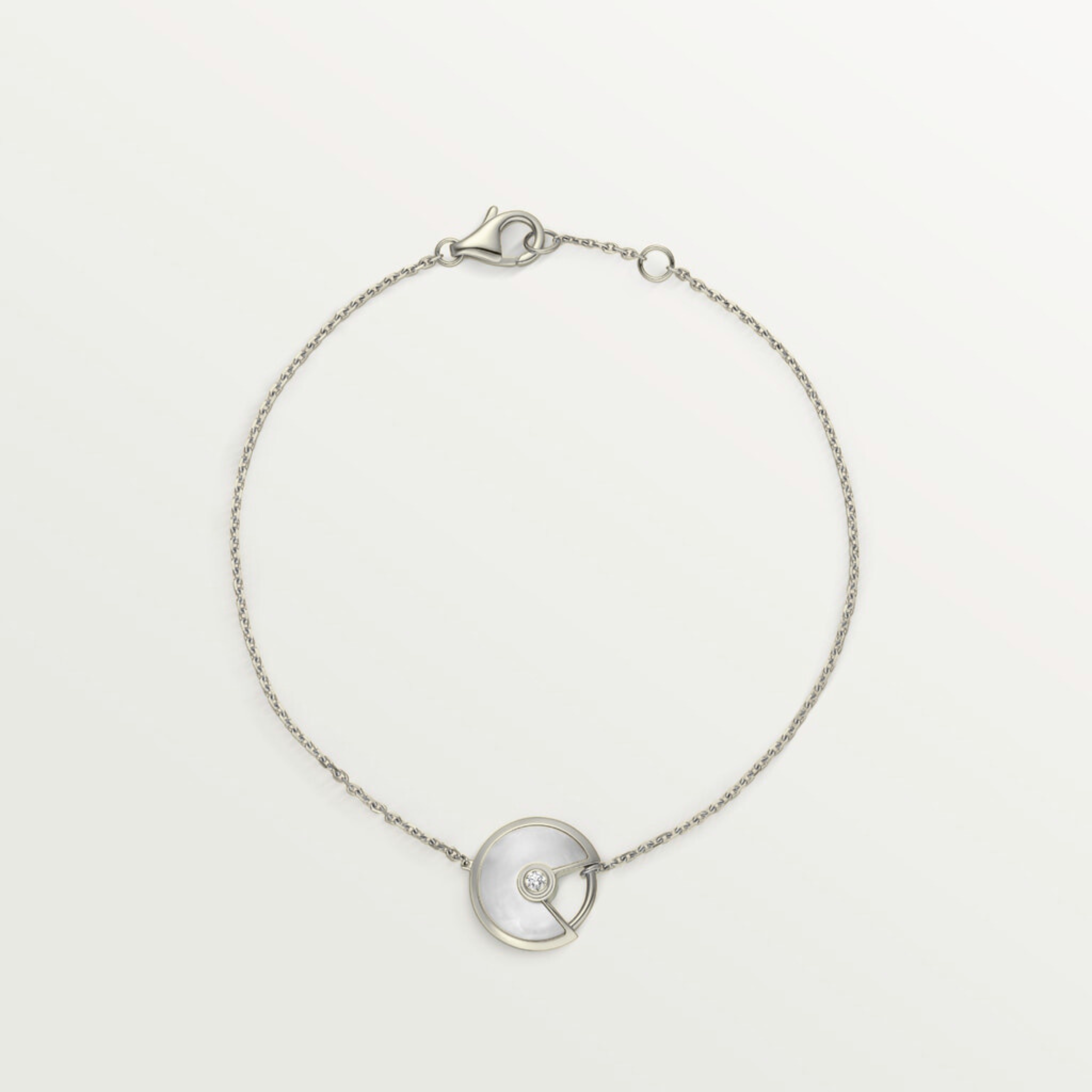 GOURMETTE CARTIER AMULETTE BLANC NACRE WHITE GOLD