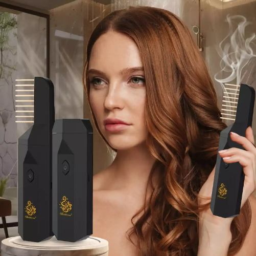 مبخرة محمولة، آمنة، خفيفة، وسهلة الاستعمال، كتخدم بـ USB وكتسخن بسرعة بلا دخان ولا فوضى.