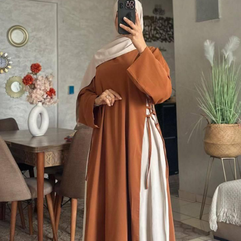 عباية أنيقة بتصميم عصري