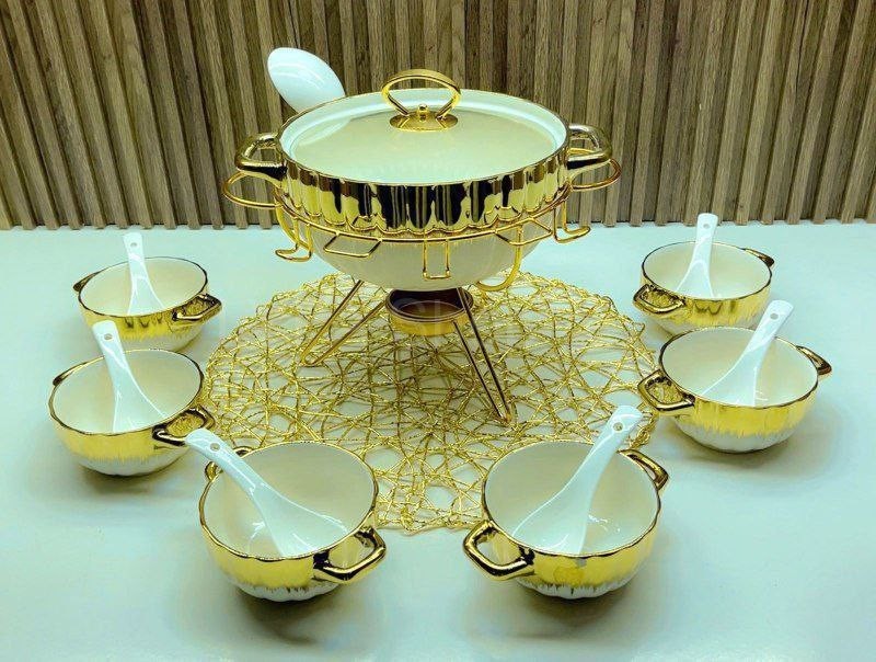 طقم تقديم الشوربة الفاخر باللون الذهبي