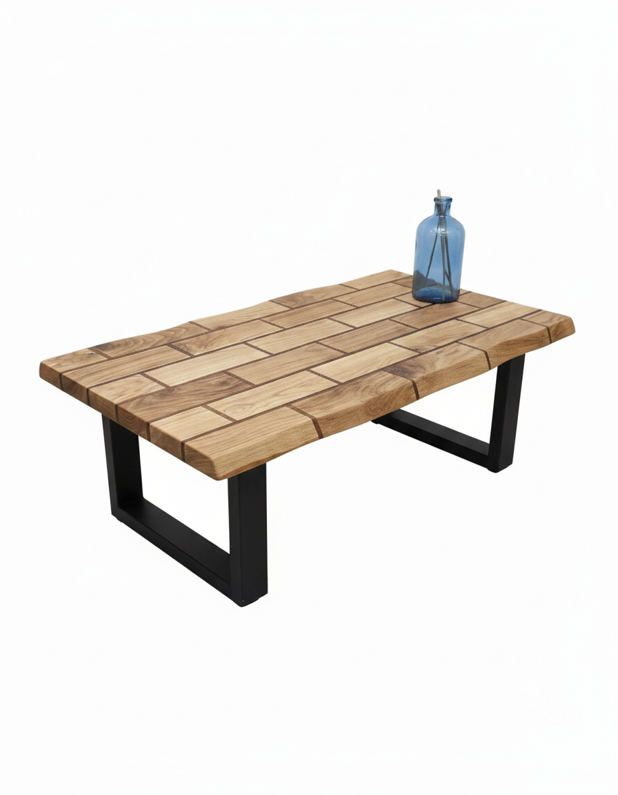 Table Basse Artisanale en Chêne Massif – Plateau à Motif Briques et Pieds Industriels