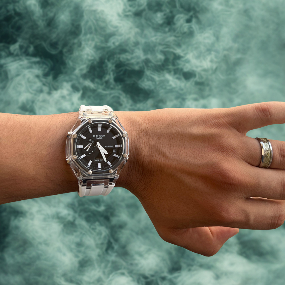 Transparent – White Strap
