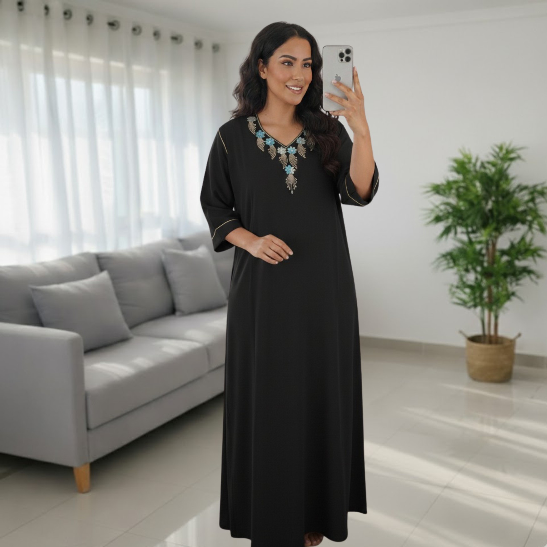 تألقي كل نهار بقندورة مطرزة بلمسة فخامة