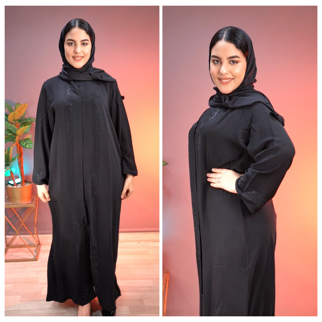 عباية كريب برادا راقية مطروزة بالأحجاربالفولار copy