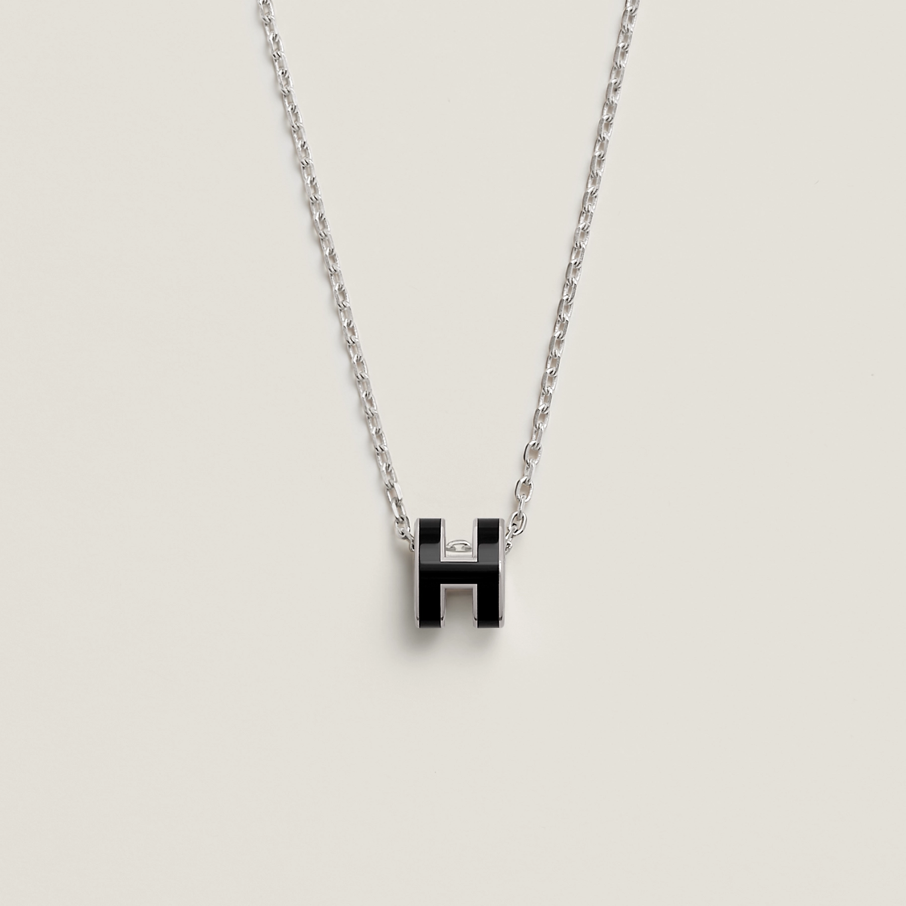 COLLIER PENDENTIF HERMES NOIR WHITE GOLD