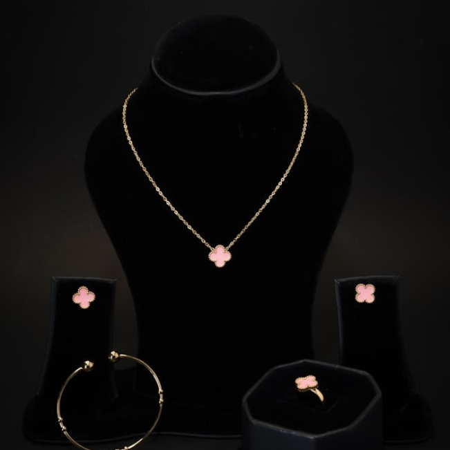 Ensemble de bijoux