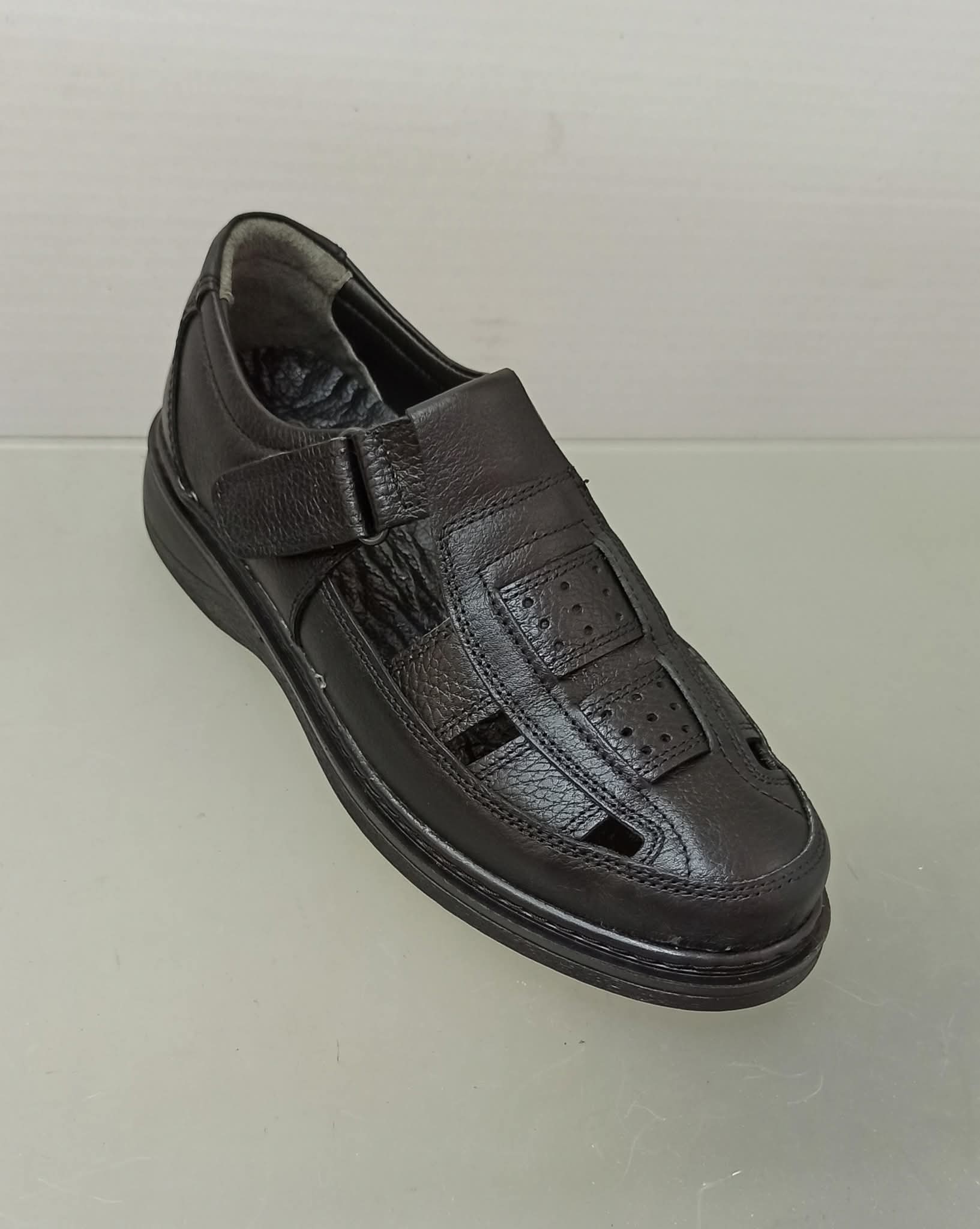 Sandales en cuir Noir pour homme