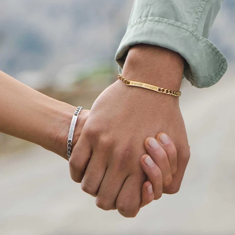 bracelet