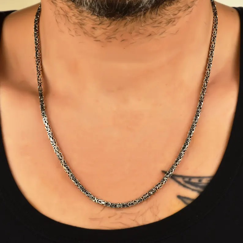 سلسلة فضية  بزنطية للرجال