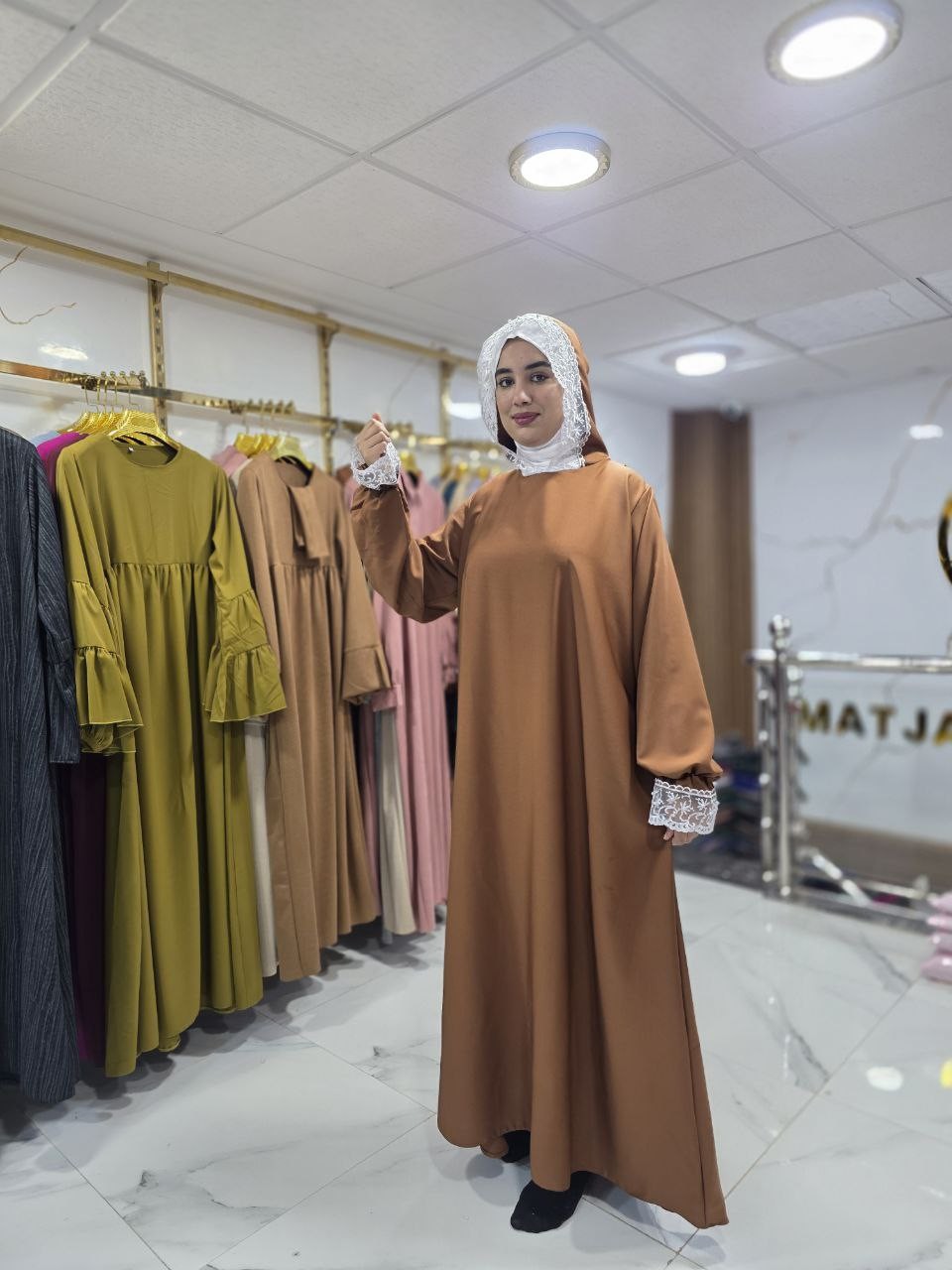 عباية الصلاة.s