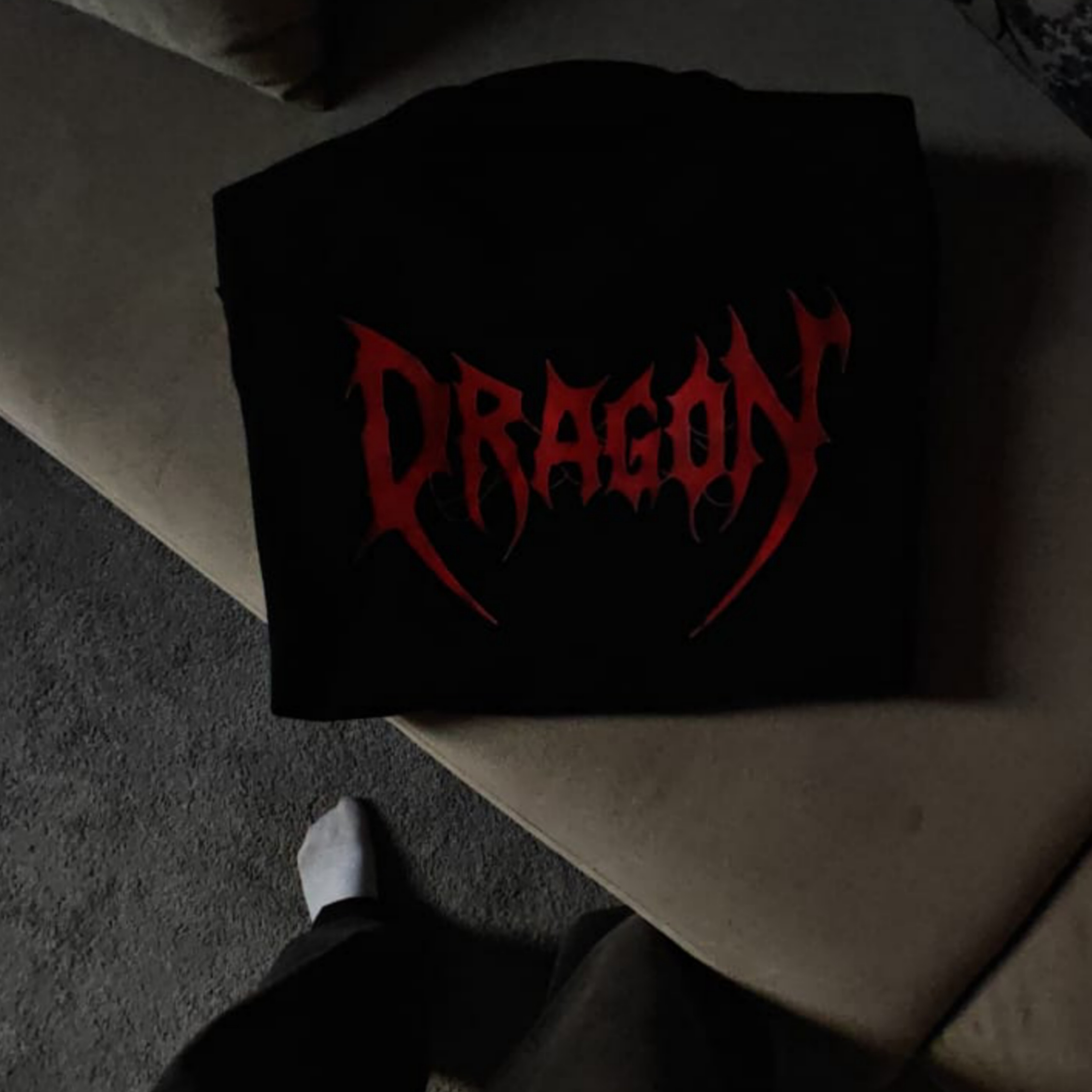 Unisex dragon polo top